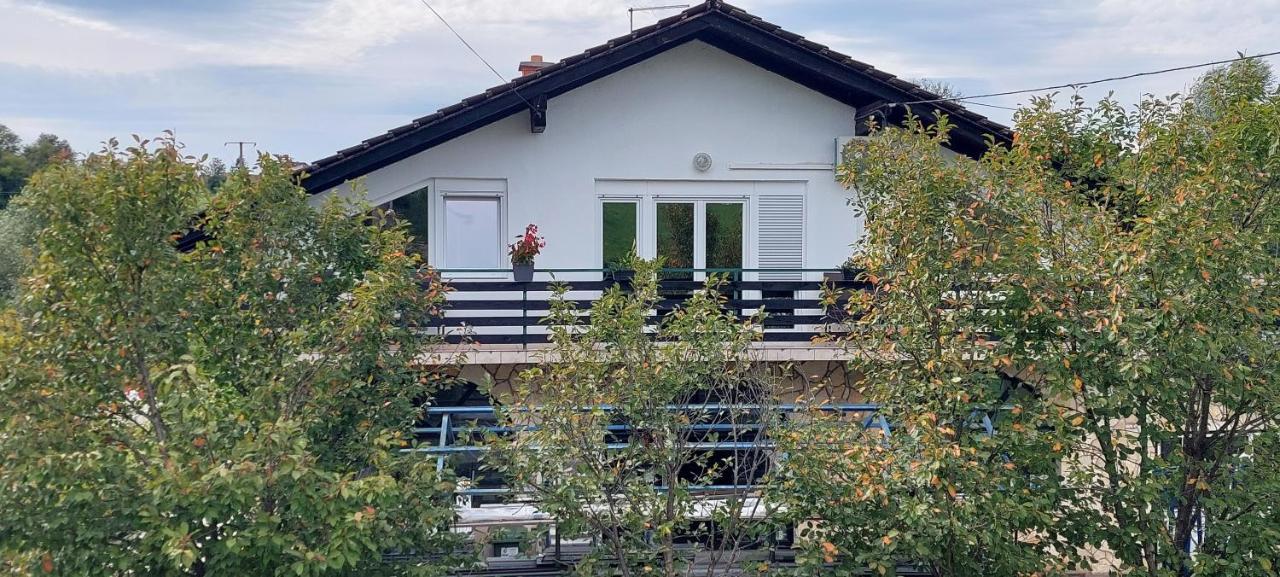 Kod Ane Apartment Belavici Luaran gambar