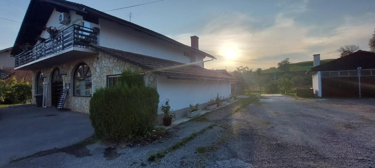 Kod Ane Apartment Belavici Luaran gambar